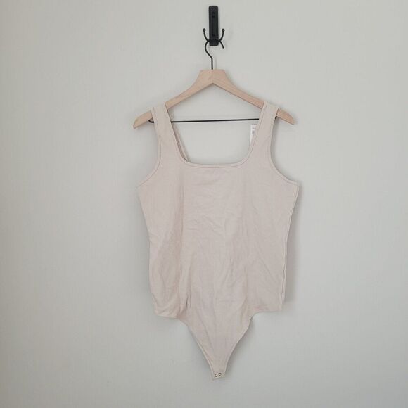 New Abercrombie & Fitch Ribbed Bodysuit in Nude Size XXL NWT - Picture 1 of 8
